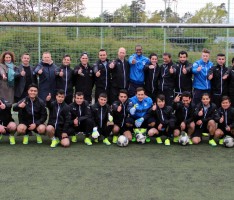 HEIMSTÄRKE – Fußball ist unsere Sprache – Wie Flüchtlinge spielend Deutsch lernen