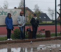 Les Boulevardies: Ein trüber Tag mit einem Lichtblick am Ende