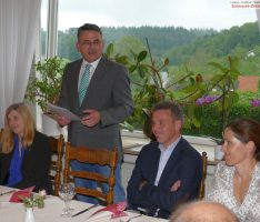 Leimen aktiv: Spargelessen im Lingentaler Hof mit designiertem OB Hans Reinwald