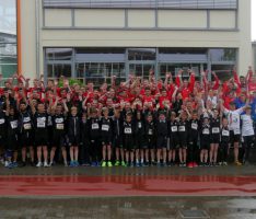 Dünenlauf: 100-köpfiges SVS-Team erläuft 555 Freikarten