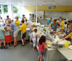 „Kleine Brötchen – großer Aufstrich“ – Ferienprogramm der GSS war heiß begehrt