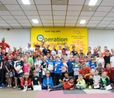 59 Kinder besuchten am Türöffner-Tag das BLZ Gewichtheben in Leimen