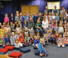 Dank Siebeneicher Stiftung: Am Theatertag mit Teddy Balthasar auf Reisen
