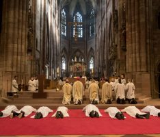 Künder des Evangeliums in Wort und Tat – Christian Sych zum Diakon geweiht