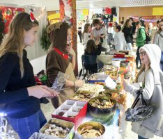 Stimmungsvoller Winterbazar am Friedrich-Ebert-Gymnasium Sandhausen