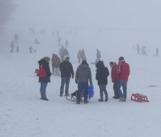 Das perfekte Winterwochenende: Schneeidyll lockte Ausflügler in Massen