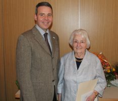 Elfriede Hellinger zum 90. Geburtstag