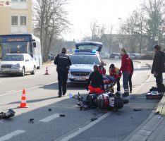 Leimen: Rollerfahrer von Audi beim Linksabbiegen „übersehen“ – Ein Verletzter