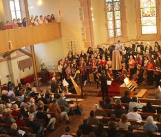 Konzert des Friedrich-Ebert-Gymnasiums: </br>„Mass of the Children“ von John Rutters