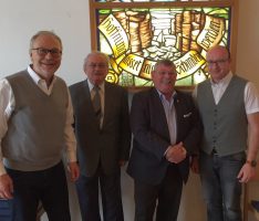 Evangelischer Gemeindeverein Leimen feiert, spendet und sucht neue Mitglieder