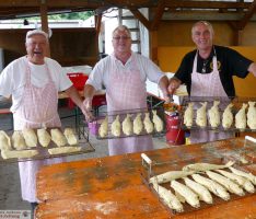 Jubiläums-Fischerfest des ASV Leimen: Gäste verspeisten über eine Tonne Backfisch