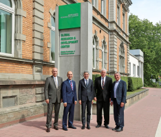 Zukunft der Zementindustrie im Fokus: Harbarth und Klein bei HDCement