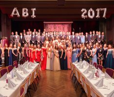 Friedrich-Ebert-Gymnasium Sandhausen: </br>Gala für den Abiturjahrgang 2017