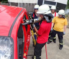 Heißausbildung bei der Feuerwehrabteilung in Leimen-Mitte