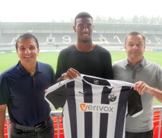 Sandhausen leiht US-Stürmer Haji Wright von Schalke 04 aus
