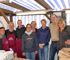 Weinkerwe Nachlese II: </br>Fleißige Hände und fröhliche Gäste