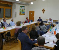 Leimener Flüchtlingshilfe organisiert sich als Verein „Leimen ist bunt e.V.“