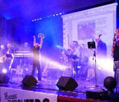 Starfighter Jubi-Party in Sandhausen: </br>Der musikalische Jungbrunnen begeisterte