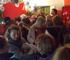 Großer Andrang bei der Vorweihnacht im Tom-Tatze-Tierheim