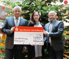 Sandhäuser Künstlercafé unterstützte Sprachförderung mit 1.192 €
