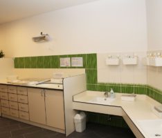Tropische Waschlandschaft im Sandhäuser Anne-Frank-Kindergarten