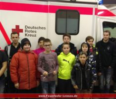 Jugendfeuerwehr Leimen zu Besuch beim DRK Leimen