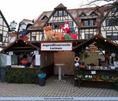 Die Jugendfeuerwehr auf dem Leimener Weihnachtsmarkt