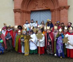 28.900 € gegen Kinderarmut – Riesenergebnis der Sternsinger in der kath. Seelsorgeeinheit