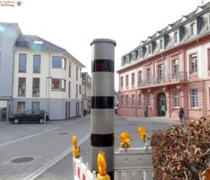 Echte Verkehrsberuhigung in der Leimener Rathausstraße – Ein Blitzer macht’s!