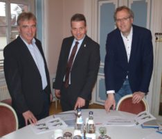 L600-Sperrung: MdL Karl Klein und Dr. Schütte zum Infobesuch im Leimener Rathaus