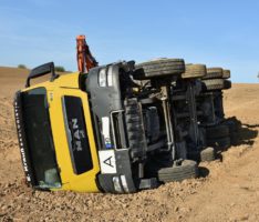 LKW-Unfall: Video und Interview mit Feuerwehrmann Himmelmann