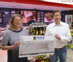 Leimener Tafel  der AWo erhält 500,- € Spende aus EDEKA Tüten-Spendenaktion