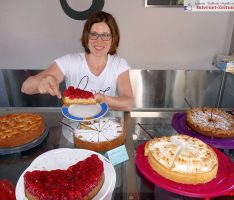 Gemütliches Gauangellocher Unterdorffest – Tolles Kuchenbuffet im Pumpenhaus