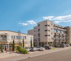 Villa Toskana Leimen: Fertigstellung „Casa Giardino” – Suiten mit freistehender Badewanne