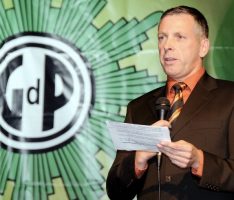 Skandalös: „Einstellungsoffensive“ bei der Polizei – doch die Uniformen fehlen