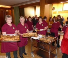 Banater Spezialitäten beim Strudelfest – Theaternachmittag mit Ball folgt