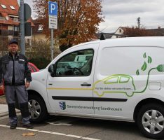 Das 2. e-Car des Sandhäuser Bauhofs nimmt seinen Dienst auf