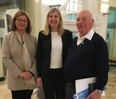 Stadt Heidelberg zeichnet Leimener Bürger mit der Bürgerplakette gewürdigt