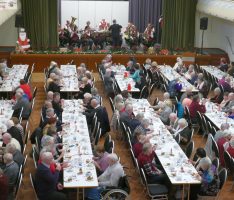 Leimener Senioren-Adventsfeier im wunderschönen Portland-Zement Forum