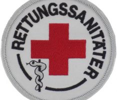 Erfolgreicher Jahresabschluss für drei neue Rettungssanitäter beim DRK Leimen