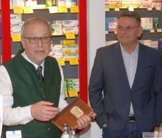 Leimener Apothekengeschichte „zwischen Franzosenturm und Straßenbahn“