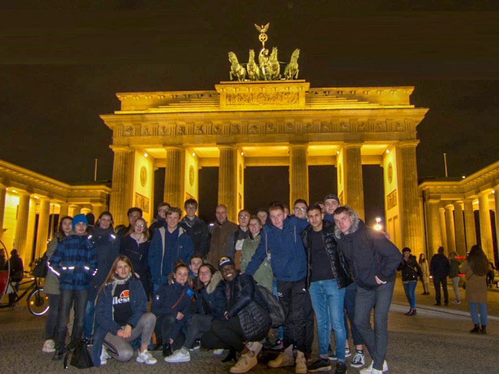 FEG-Schüler auf intensiver Berlinfahrt: </br>3 Tage, 2 Geschichtskurse, 1-malig!