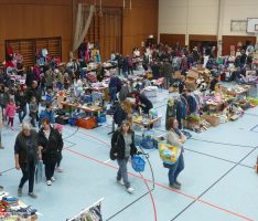Erfolgreicher 50. Schlümpfe Jubiläums-Flohmarkt – Ca. 55.000 € für GSS-Aktivitäten