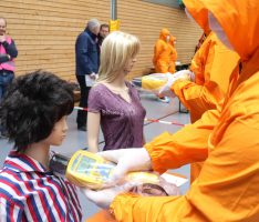 500 Teilnehmer bei Katastrophen-Großübung – Notfallstation in Wieslocher Schulzentrum