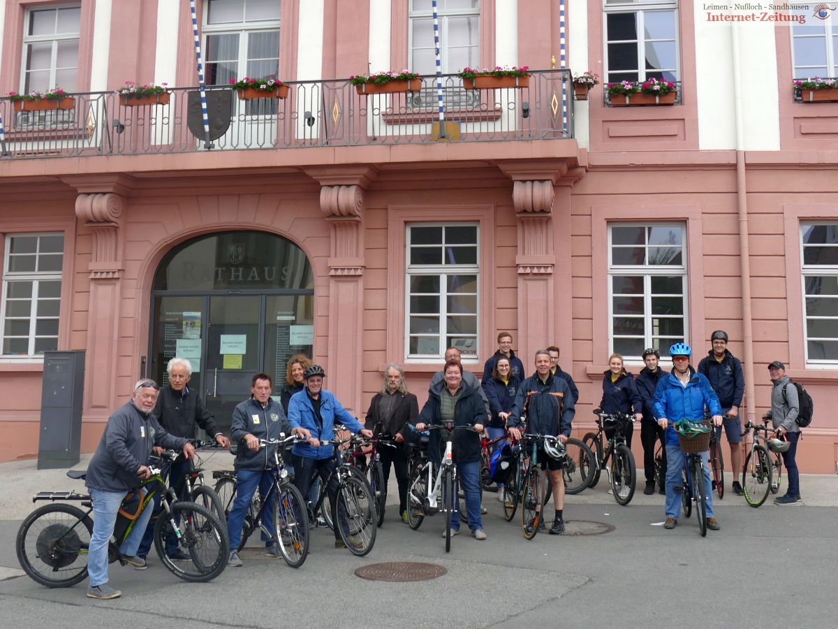 Mit  OB Reinwald per Fahrrad auf Radweg-Inspektionstour in und um Leimen