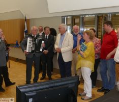 Partnerschaft St. Ilgen-Tigy bot vielseitiges Programm – Party-Abend mit Kraft & Kraftin