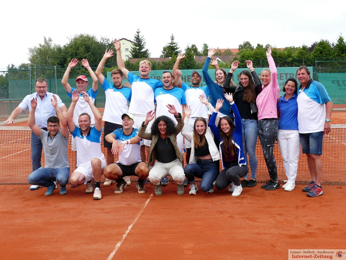 Tennis Blau-Weiß Leimen siegt: Damen steigen auf - Herren sichern Klasse
