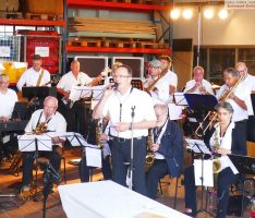 Schwungvolles und vielseitiges Musikfest der SFK – Aber „Seitendirigent Danny“ fehlte