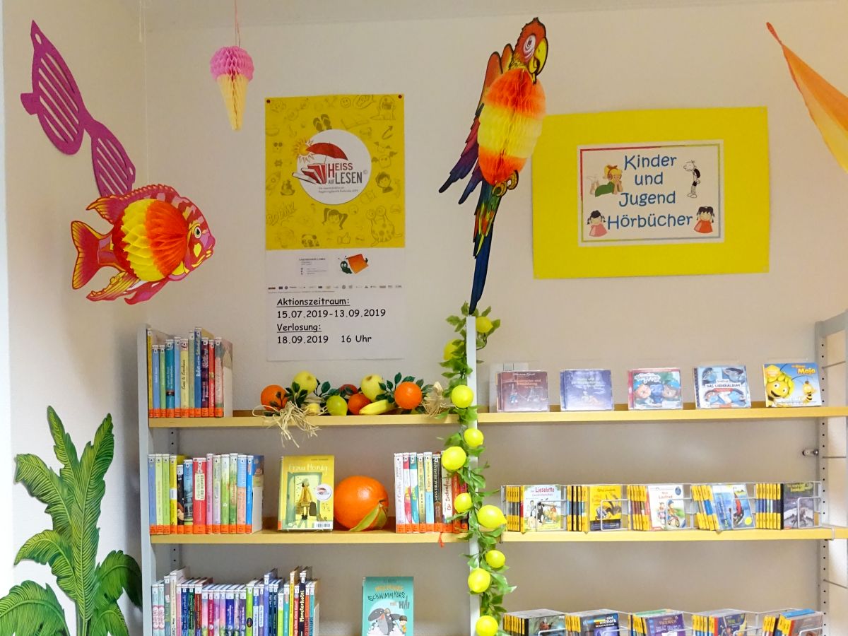 "Heiß auf Lesen"-Wettbewerb - Leimener Stadtbücherei bietet Lesestoff in Hülle und Fülle