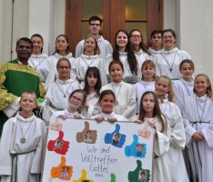 Katholische Kirche Leimen: </br>Acht neue „Volltreffer Gottes“ in Herz-Jesu